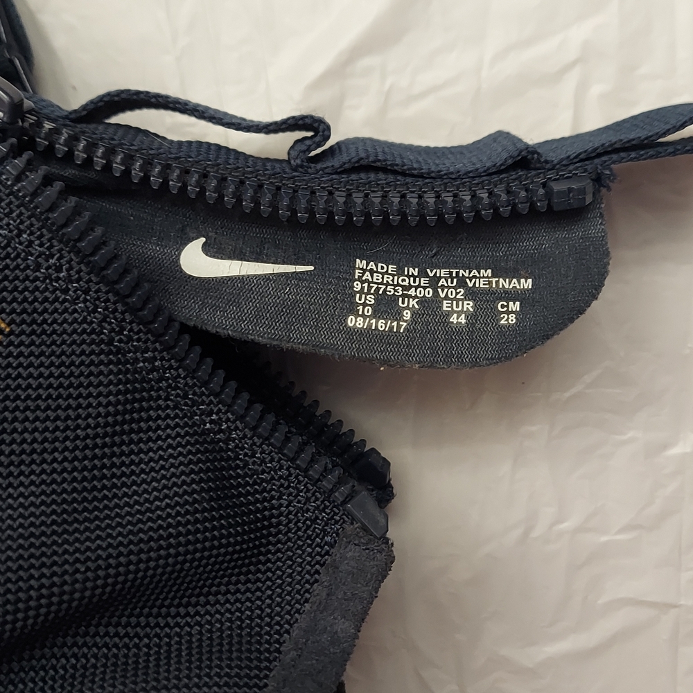 Nike Black and Gold Mid-Top Sneakers - Picture 3 of 7